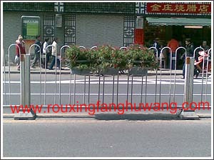 用于市政的白色护栏网